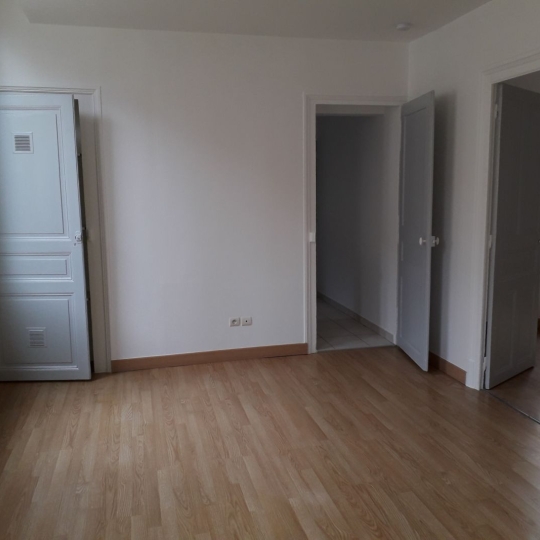  Agence Cosi : Appartement | TROYES (10000) | 39 m2 | 390 € 