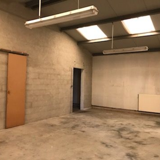  Agence Cosi : Autres | CRENEY-PRES-TROYES (10150) | 200 m2 | 1 250 € 