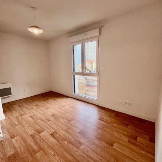  Agence Cosi : Apartment | TROYES (10000) | 21 m2 | 281 € 