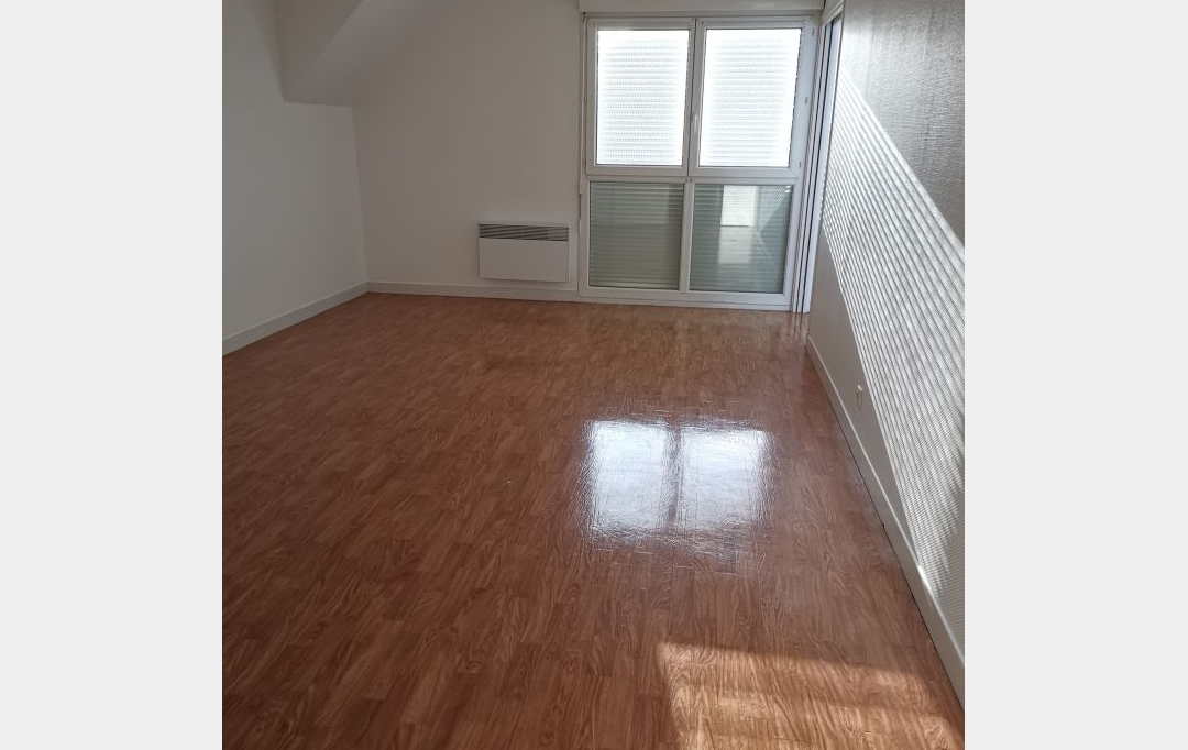 Agence Cosi : Apartment | BREVIANDES (10450) | 71 m2 | 670 € 