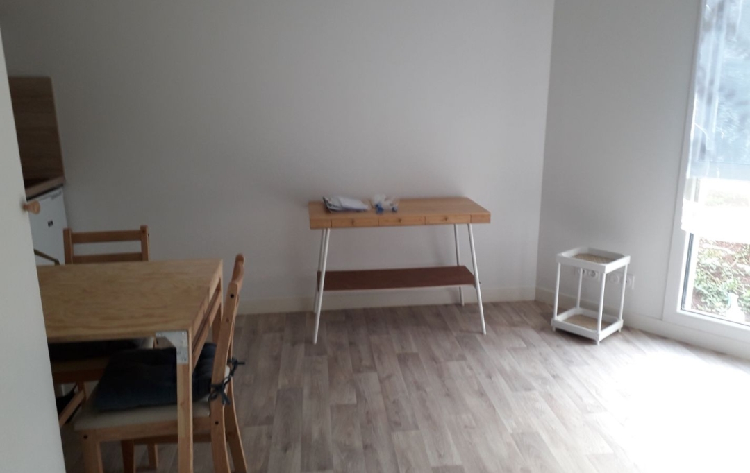 Agence Cosi : Appartement | TROYES (10000) | 23 m2 | 450 € 