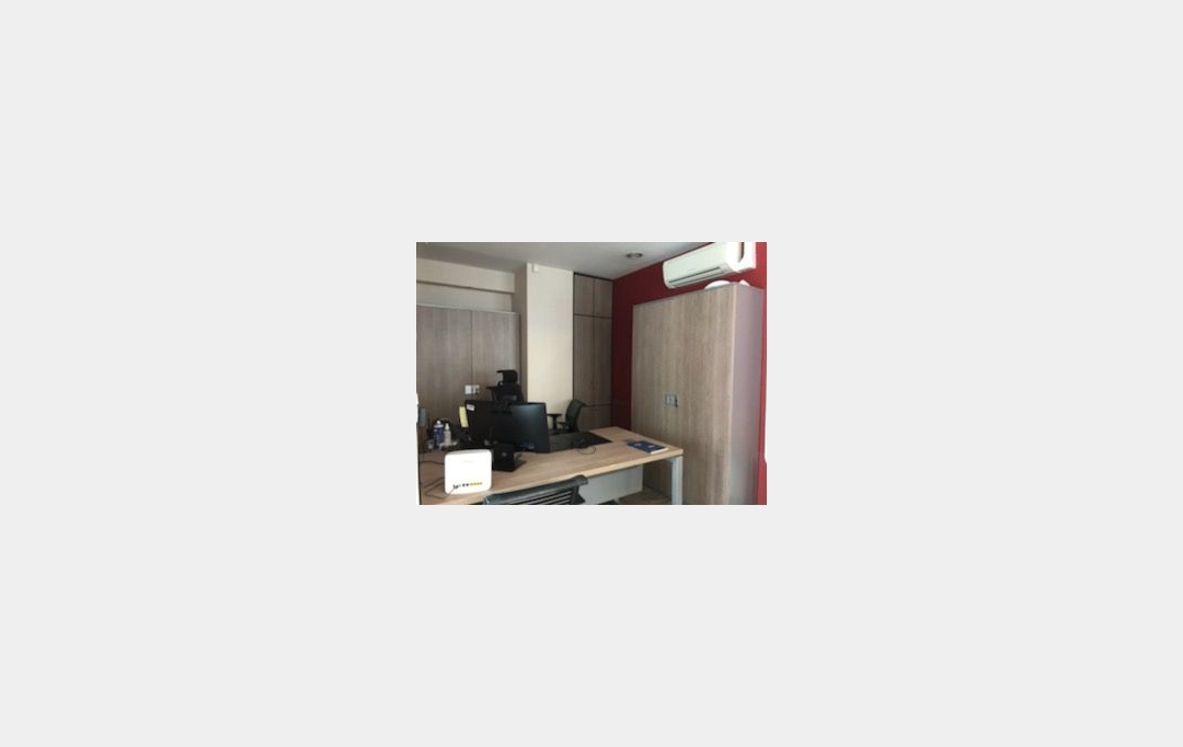 Agence Cosi : Local / Bureau | TROYES (10000) | 90 m2 | 3 000 € 