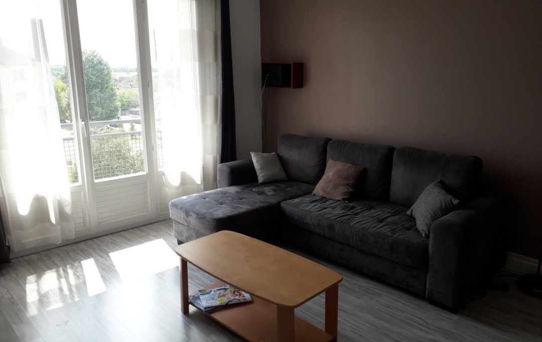 Agence Cosi : Appartement | SAINT-ANDRE-LES-VERGERS (10120) | 56 m2 | 635 € 