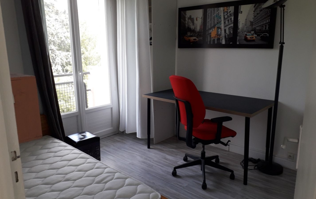 Agence Cosi : Appartement | SAINT-ANDRE-LES-VERGERS (10120) | 56 m2 | 635 € 