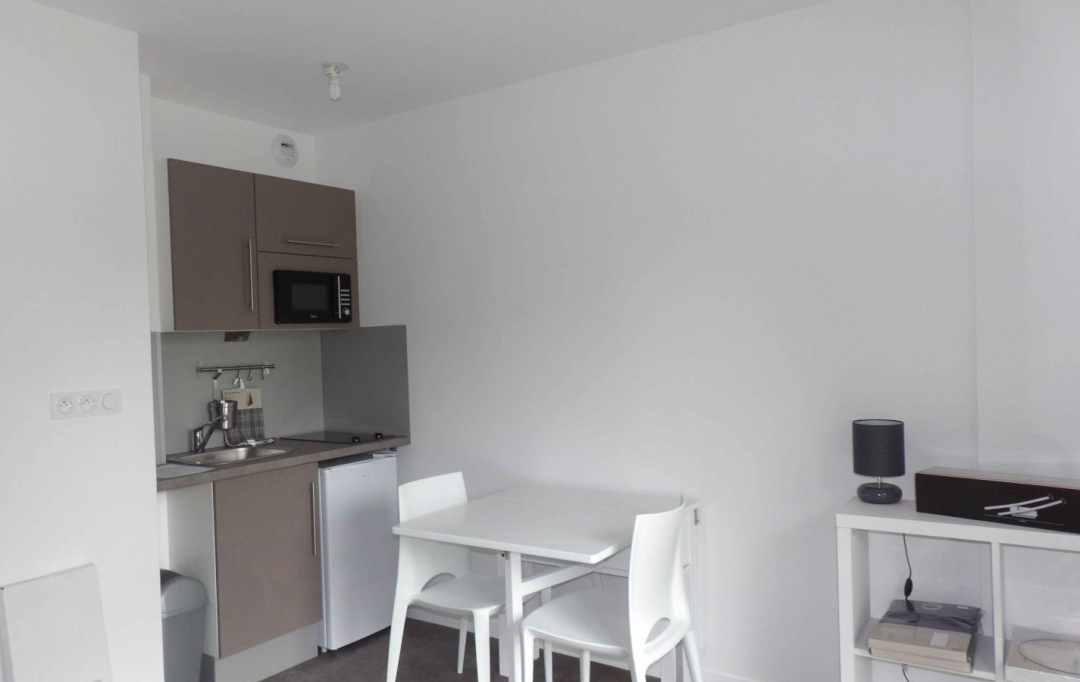 Agence Cosi : Appartement | TROYES (10000) | 21 m2 | 420 € 