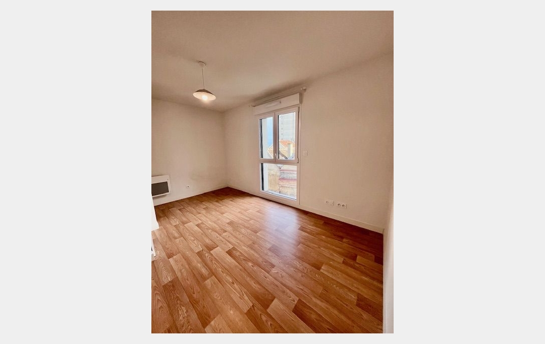 Agence Cosi : Apartment | TROYES (10000) | 21 m2 | 281 € 